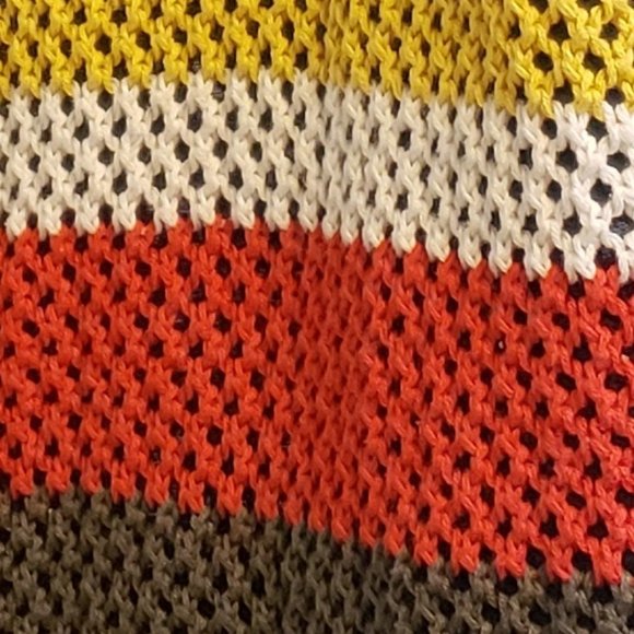 Retro Vintage Crochet Tank Top - Picture 3 of 3